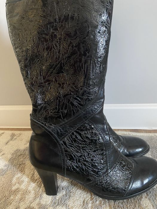 Продам женские кожаные сапоги Турция