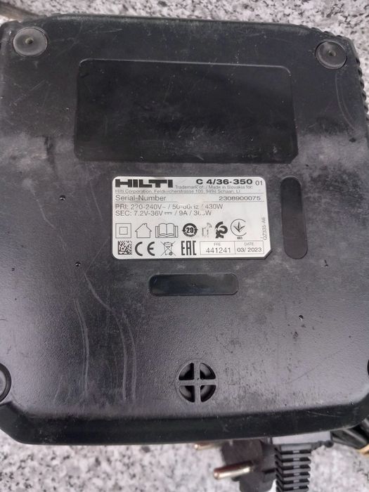 Hilti Батерия и Зарядно