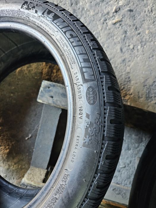 2 anvelope iarna 245 45 18 Michelin Runflat 2019