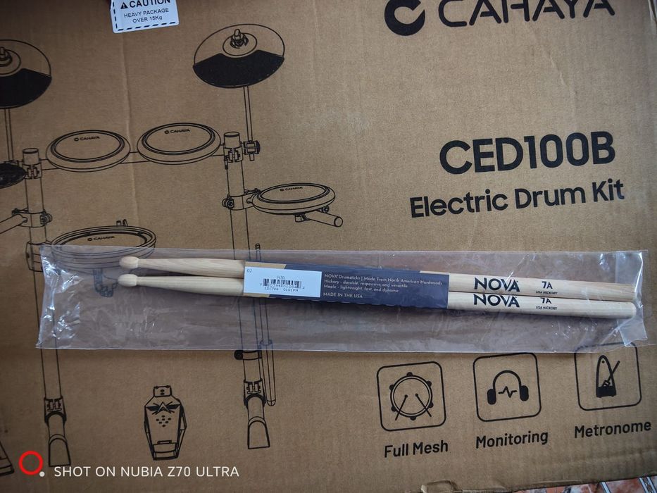 Set tobe electrice Cahaya noi