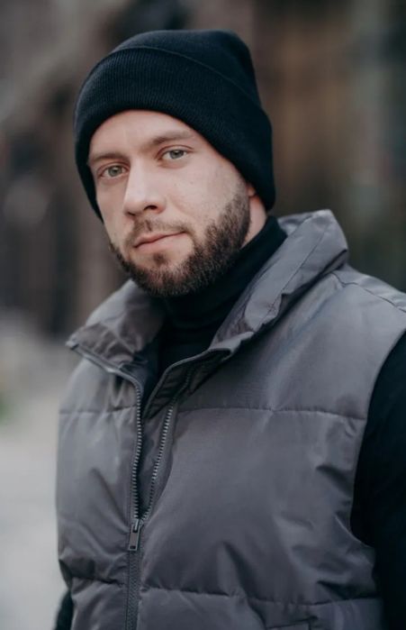 Мужская стильная, теплая шапка на осень и зиму