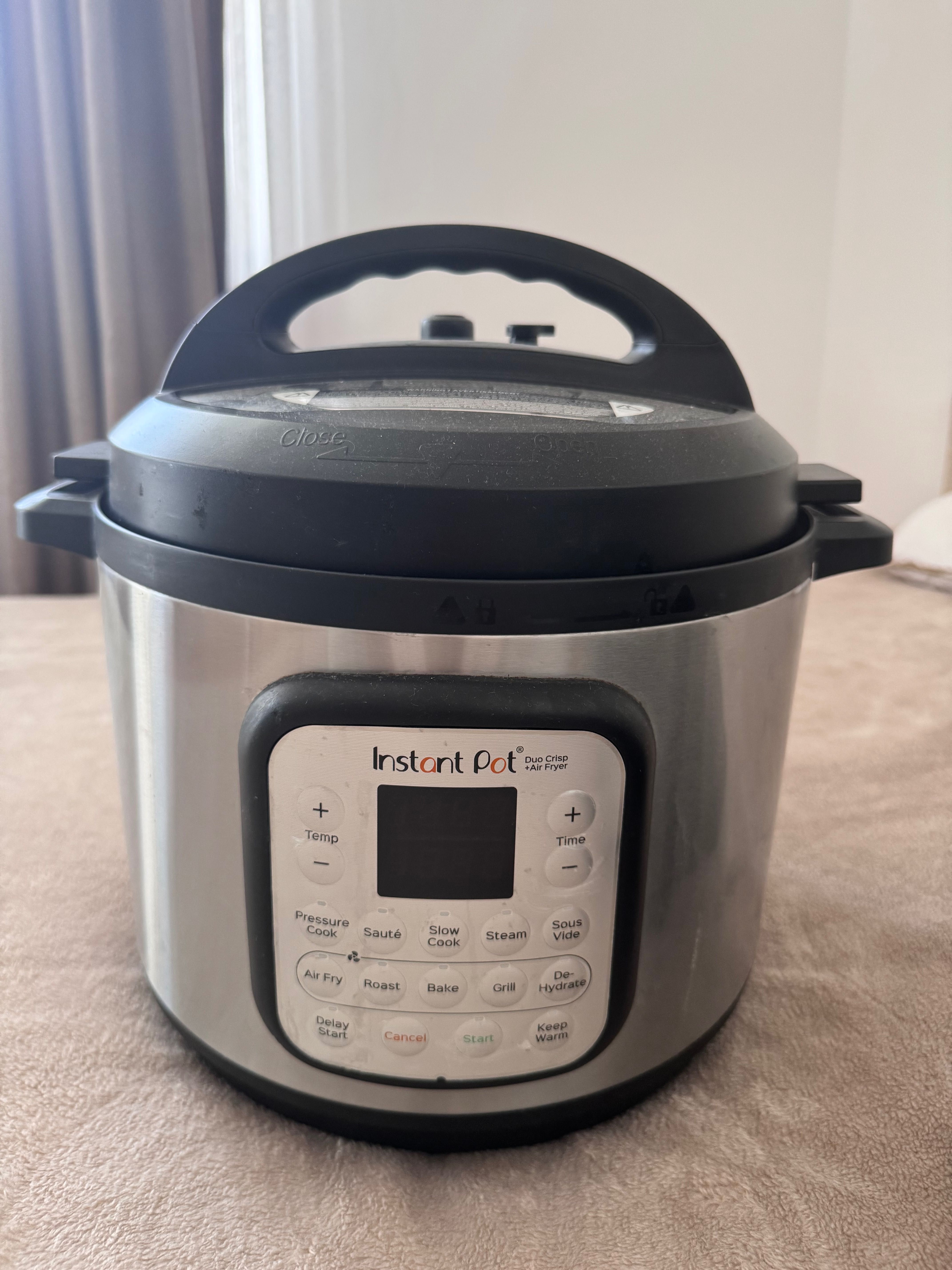 Instant Pot Duo Crisp + Air FRYER