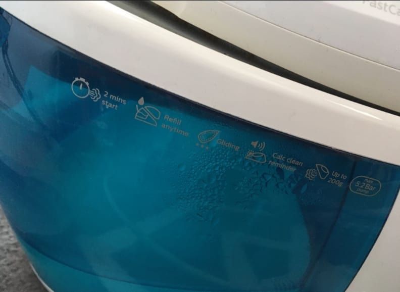 Statie fier de calcat cu aburi Philips GC6722 Fastcare compact