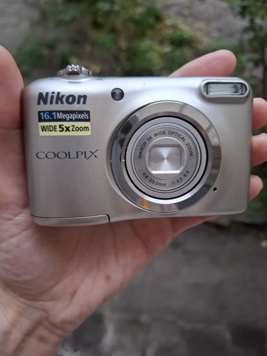 Компактен дигитален фотоапарат NIikon Coolpix A10