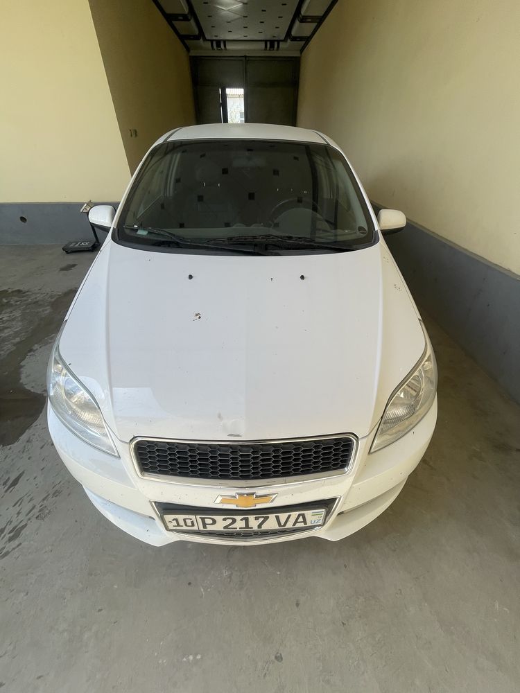 Nexia 3 yahshi xolatda