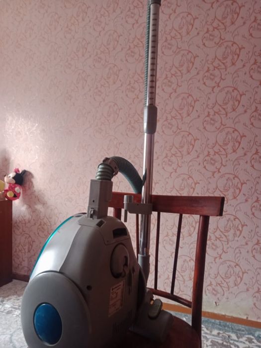 Продается пылесос в хорошем состоянии