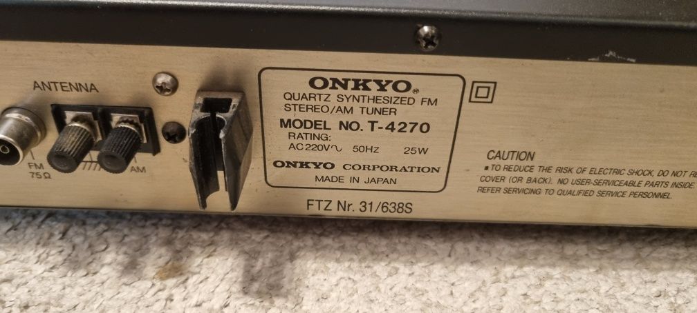 Tuner Onkyo Integra T-4270,Digital-Synthesizer AM/FM stereo, Japan