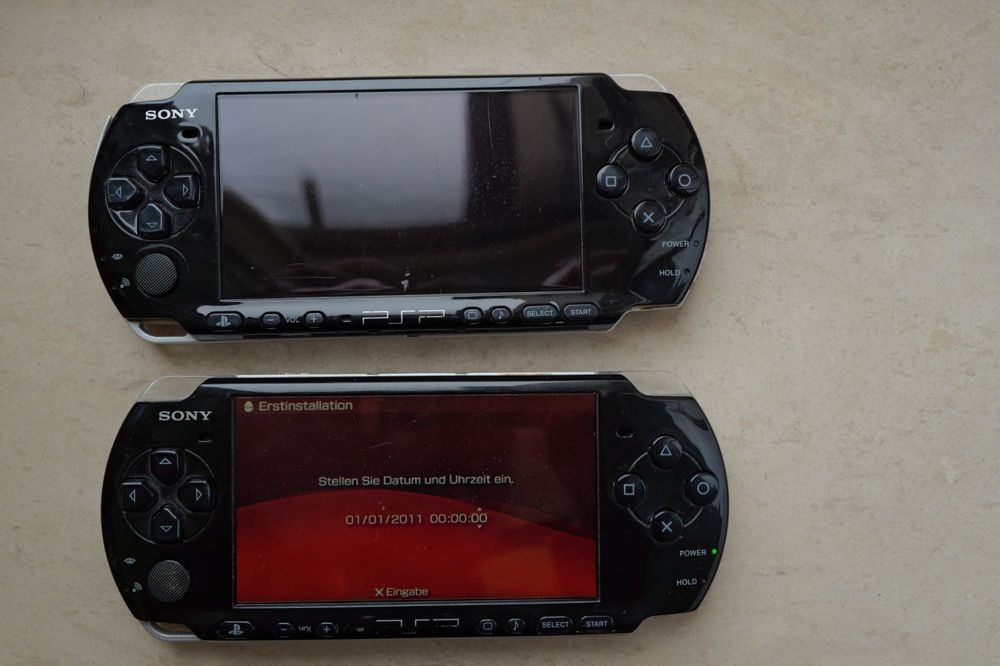 Consola PSP 3004 doua bucati playstation sony