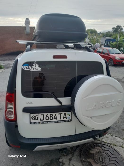 Lada Largus kross