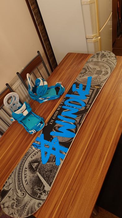 Placa Snowboard Nitro Swindle 148 cm cu legaturi Nitro M