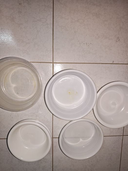 Пластиковые миски