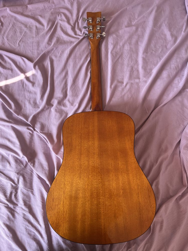 Продается отличная гитара yamaha f310