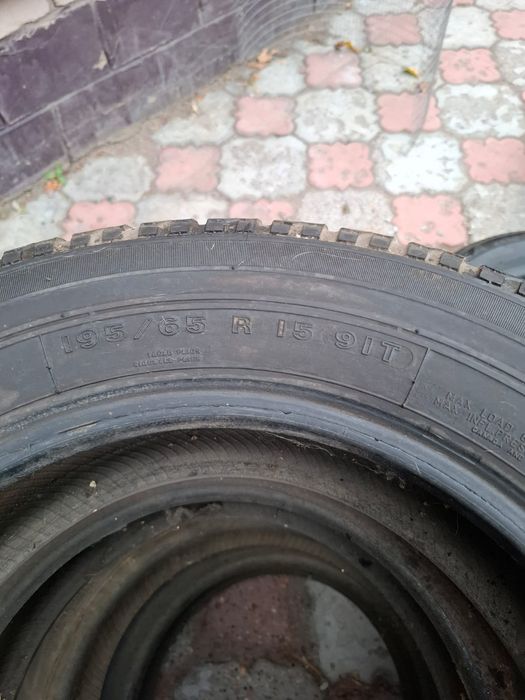 Шины бывшие в употреблении