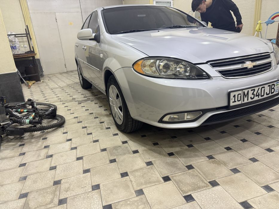 Jentra 2015 yil 2 pazitsa