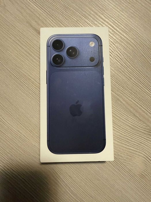 Vand Iphone 17 Pro 256Gb Deep Blue Neactivat
