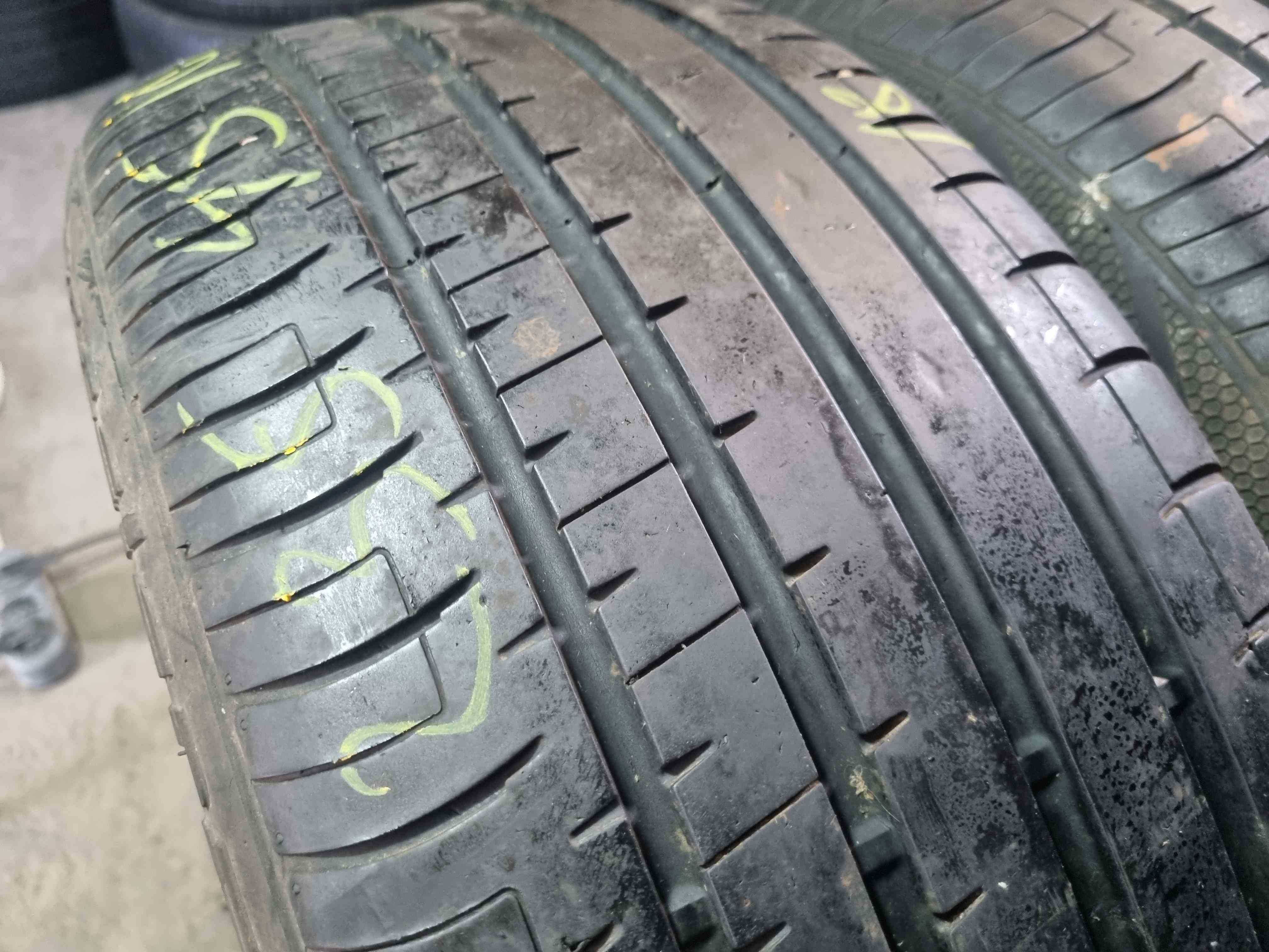 SET 2 Anvelope Vara 235/45 R18 ACCELERA PHI-R 98Y - XL