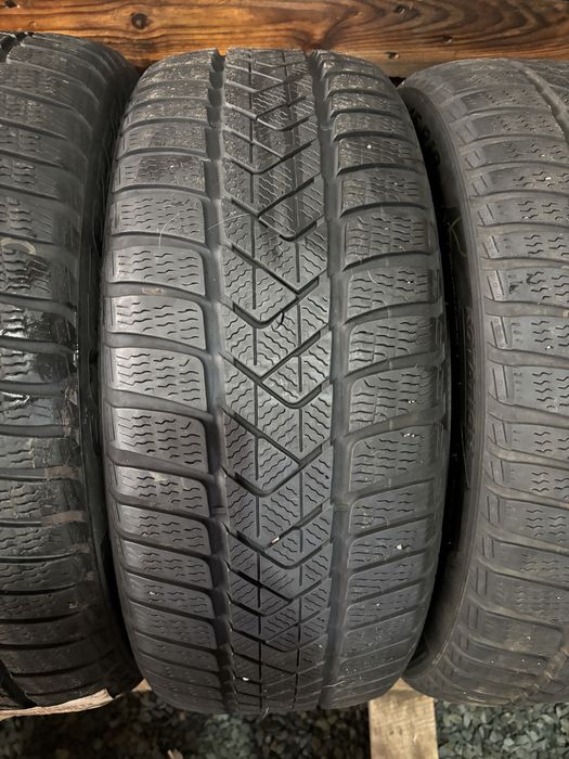 Anvelope de iarna Pirelli runflat 225 45 R18