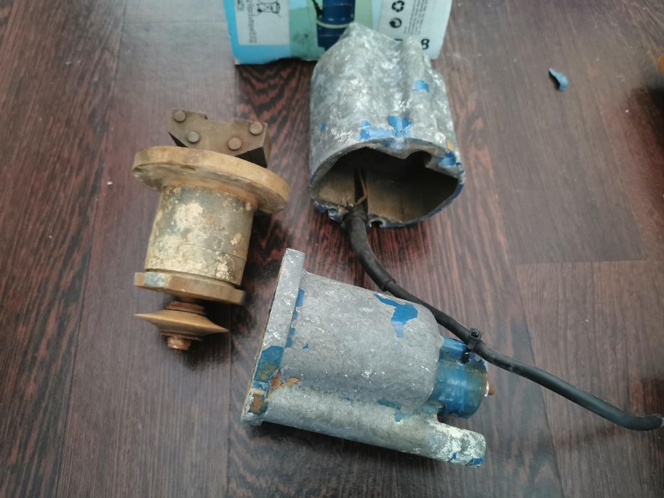 Помпа VP300 за части