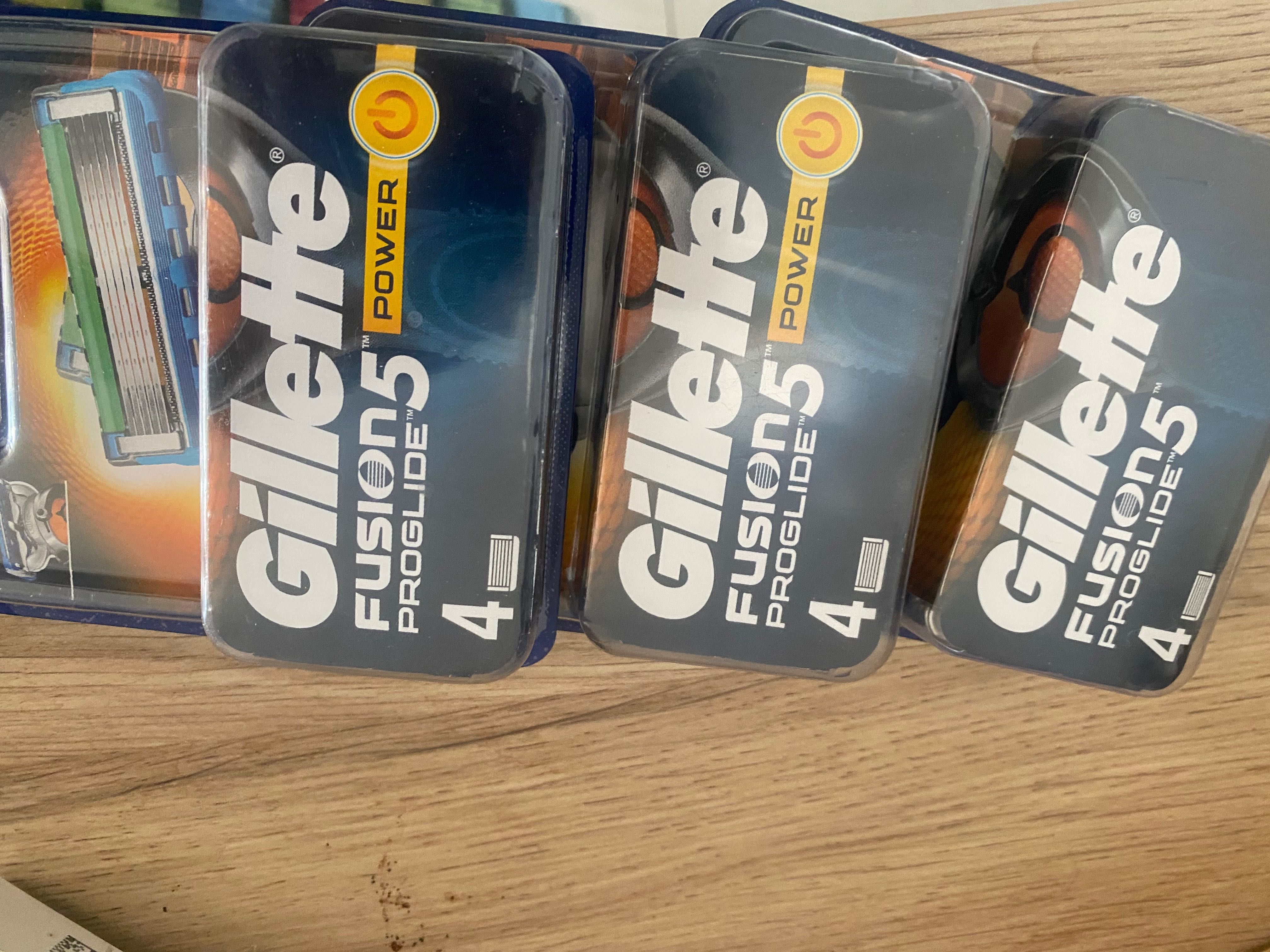 Ножчета за самобръсначка  4 броя, Gillette Fusion 5 ProGlide Power