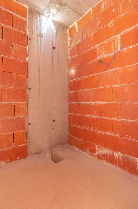 Продава се Четиристаен апартамент в София, Студентски град - 198 кв.м за 1617 €/кв.м - Снимка #2