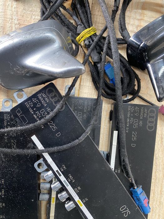 Антена за Ауди А6 4Ф audi a6 4f antena GPS антени 4f0035503