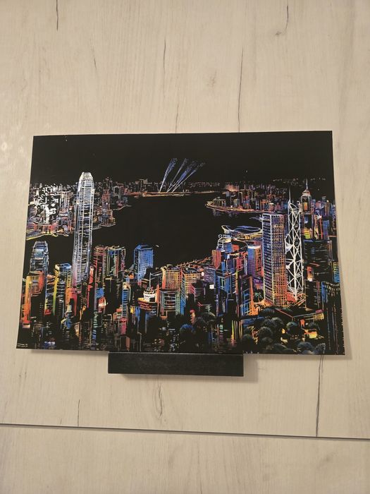 Vand poze de colorat, exista o selectie mare, in ambalaj cadou,