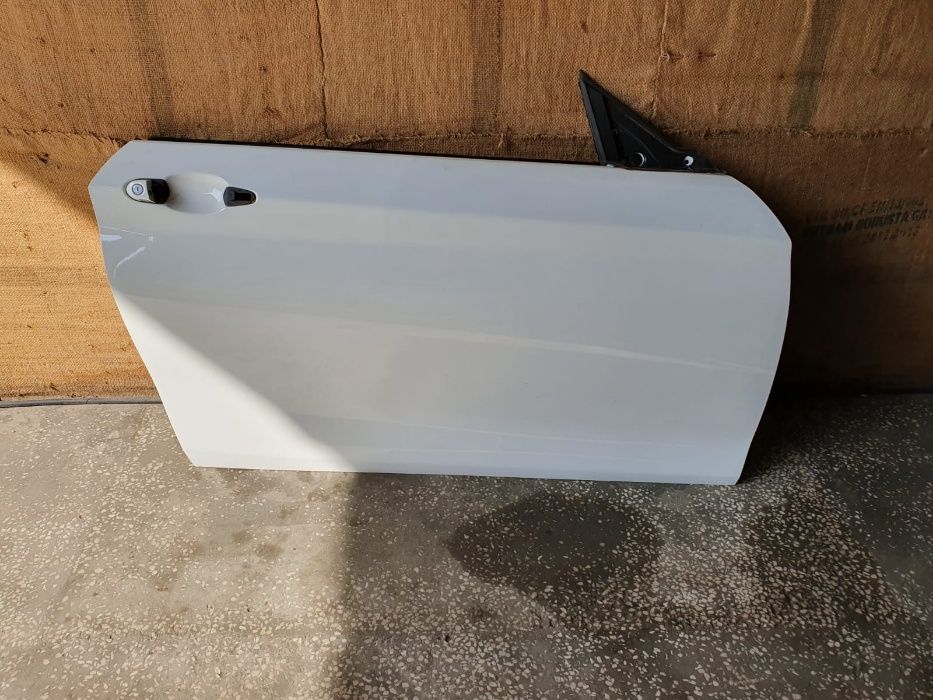 Usa stanga dreapta BMW seria 2 F22 F23 culoare alpinweiss