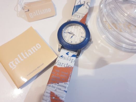 Galliano часовник