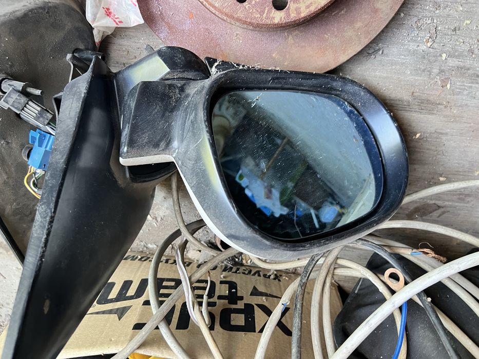 Продам запчати на Mersedes ML w163