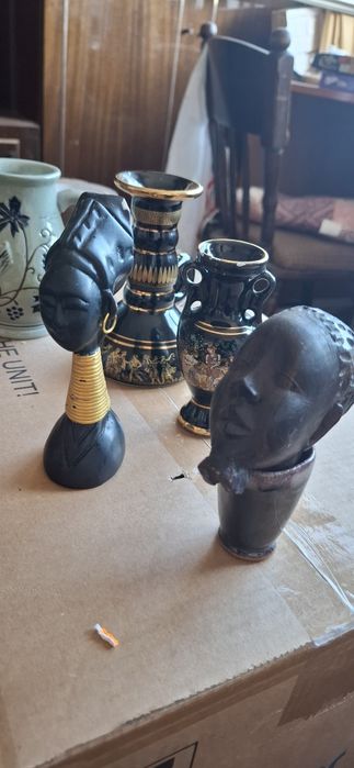 Африканска фигура + гръцка вазичка