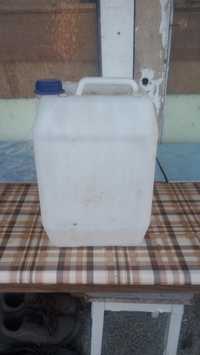 Bidoane plastic 10 l.