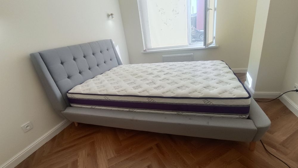 Продам кровать 160 на 210