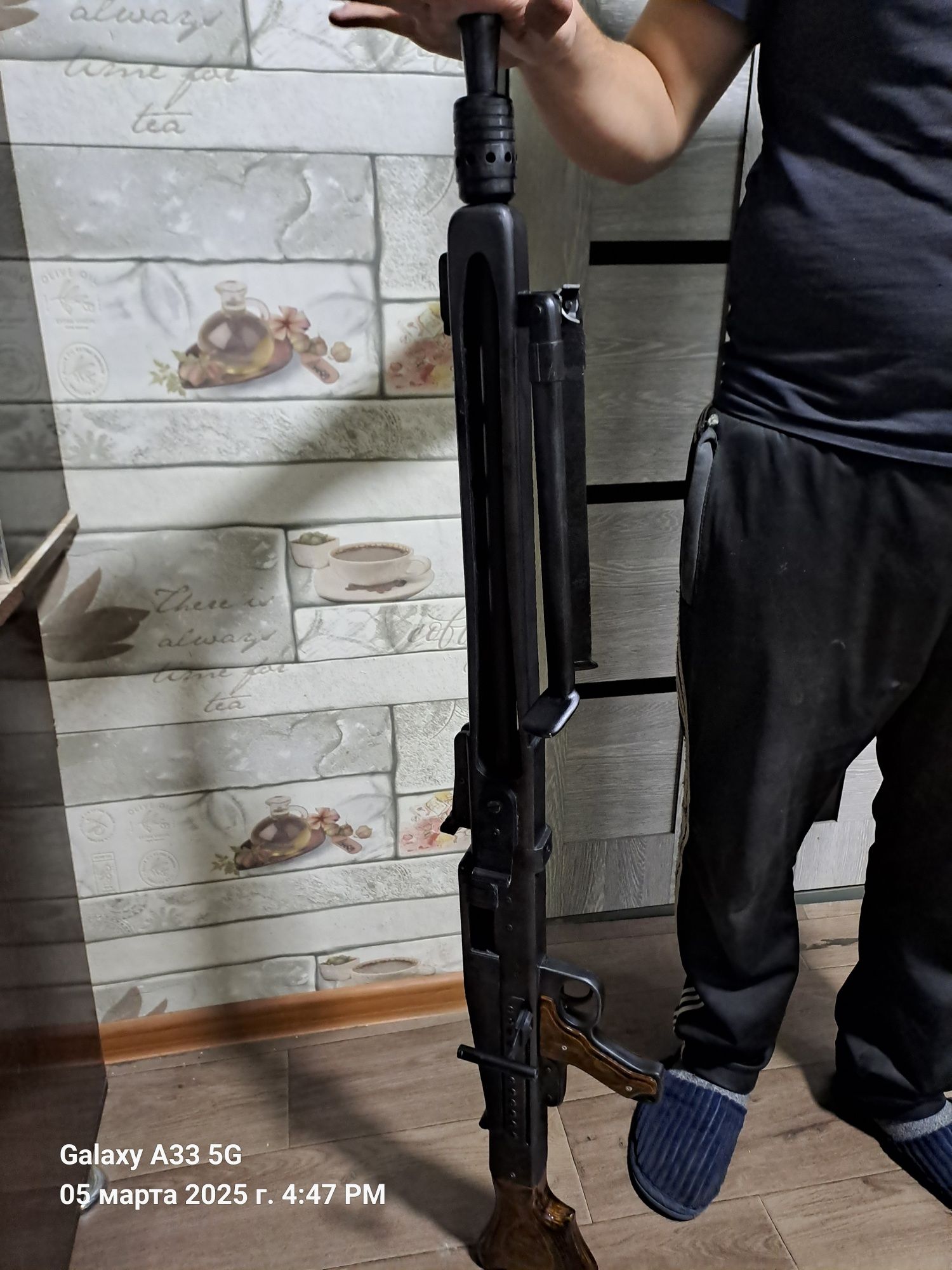 Продаётся макет пулемёта MG42 из дерева