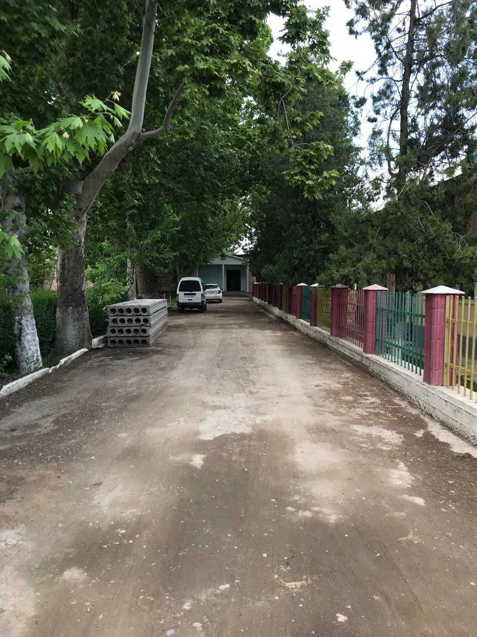 tadbirkorlik uchun binolari bn 4,5 gektar maydonga ega ko'chmas mulk