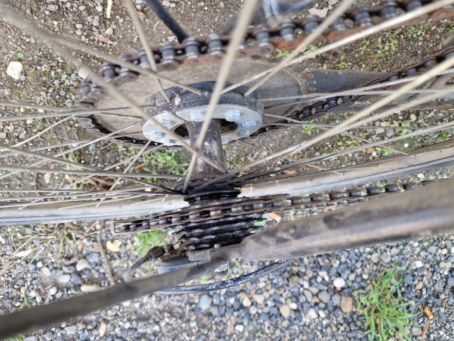 Bicicleta cu motor 2T