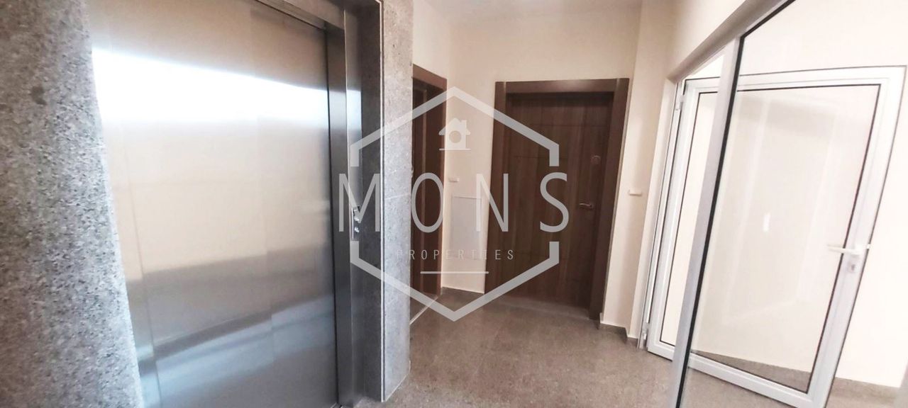 Продава се Многостаен апартамент в Севлиево - 173 кв.м за 694 €/кв.м - Снимка #3