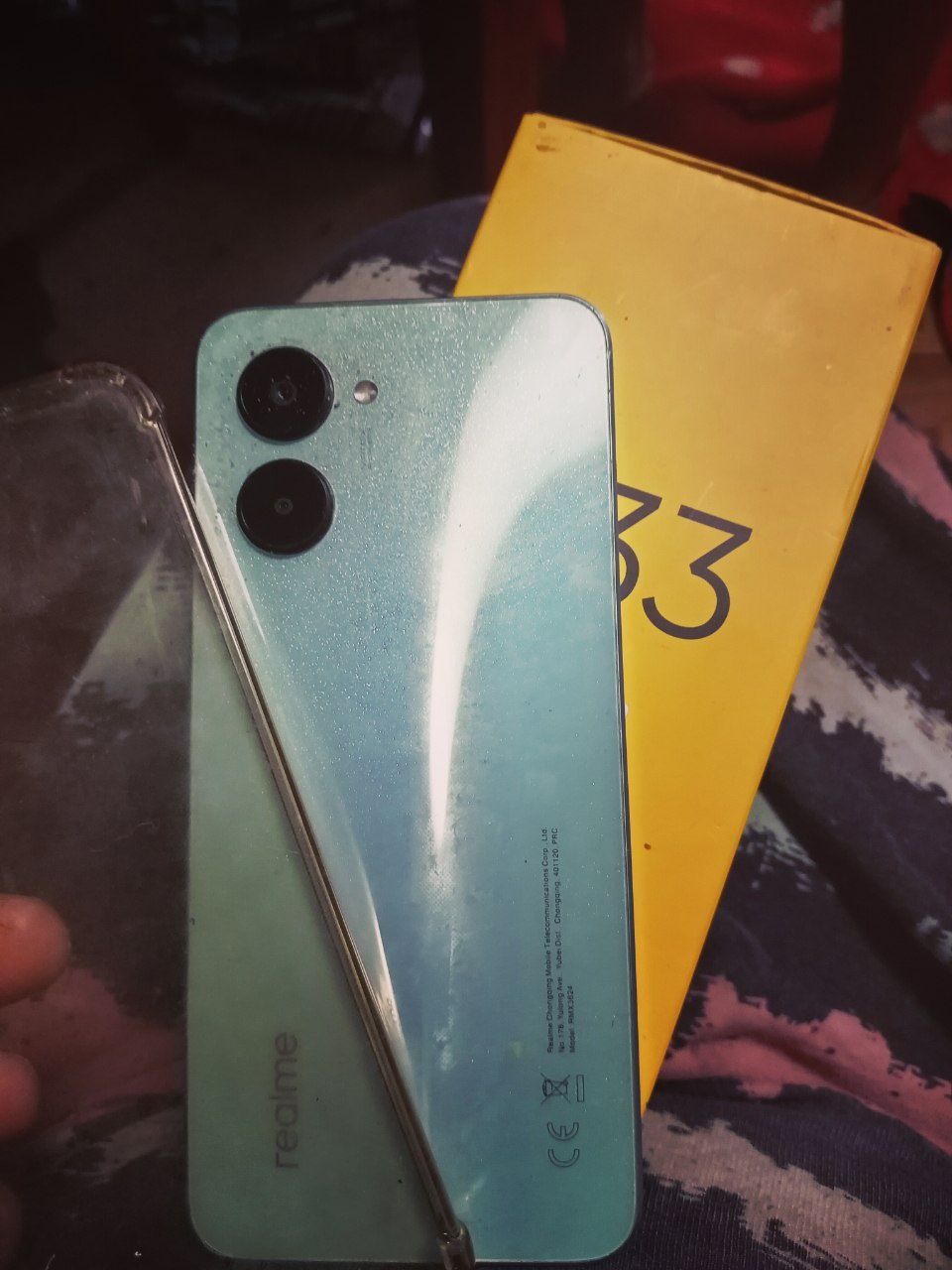 Realme c33 в идеале новый!срочно!