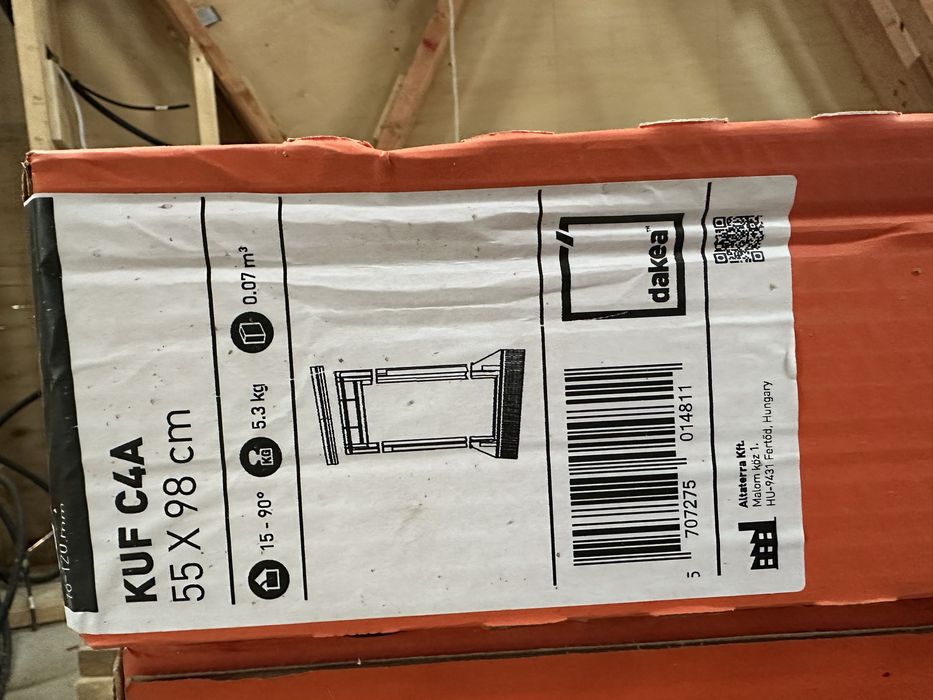 Verestre tip velux mansarda noi , in cutie cu 3 sticle (tripan)