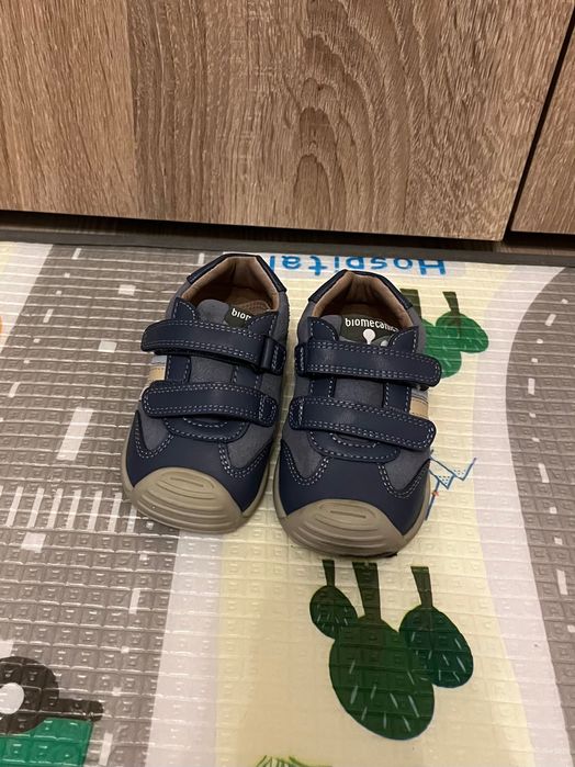 Adidași pentru copii Biomecanics