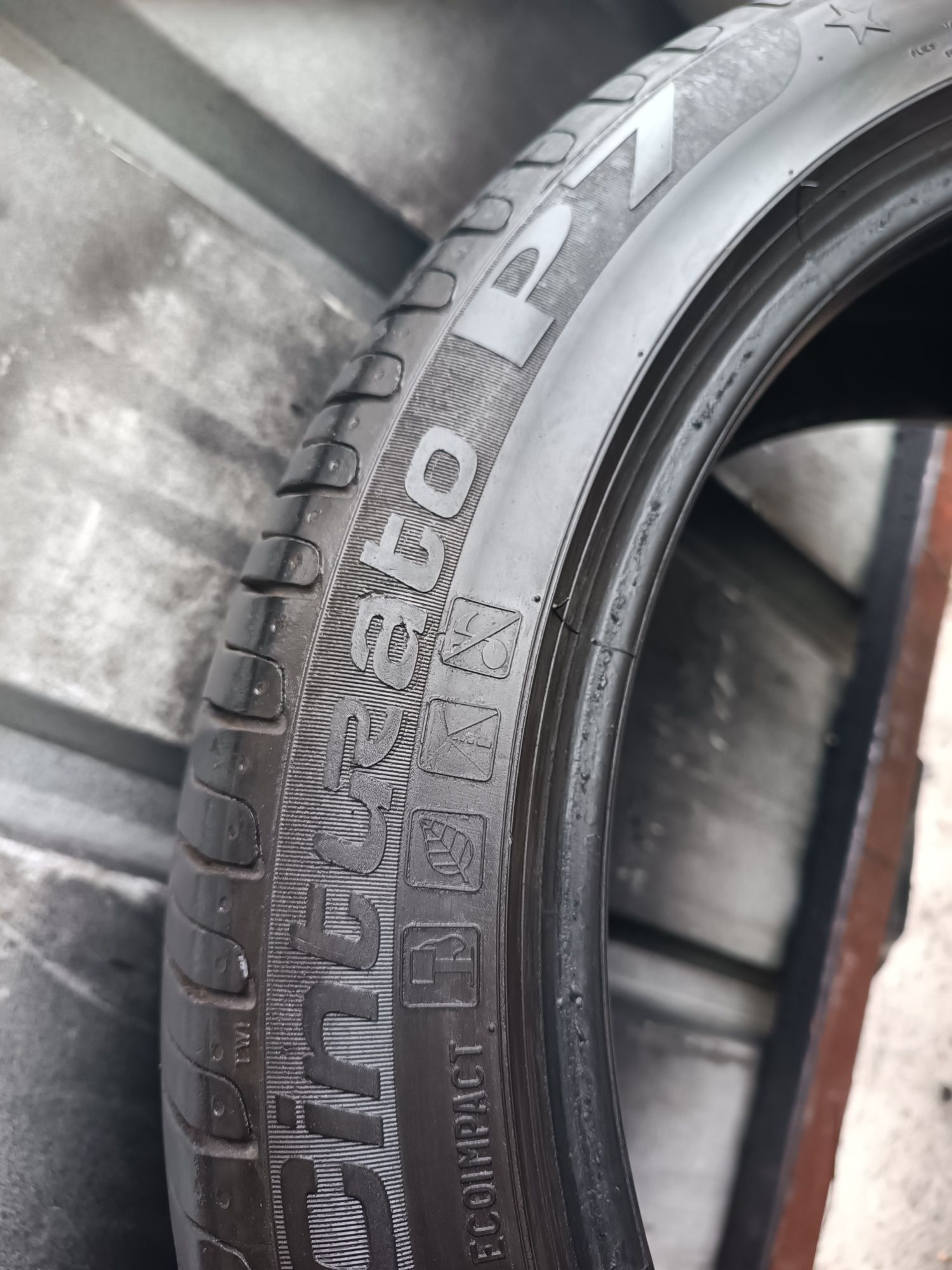 225/45/18 Pirelli