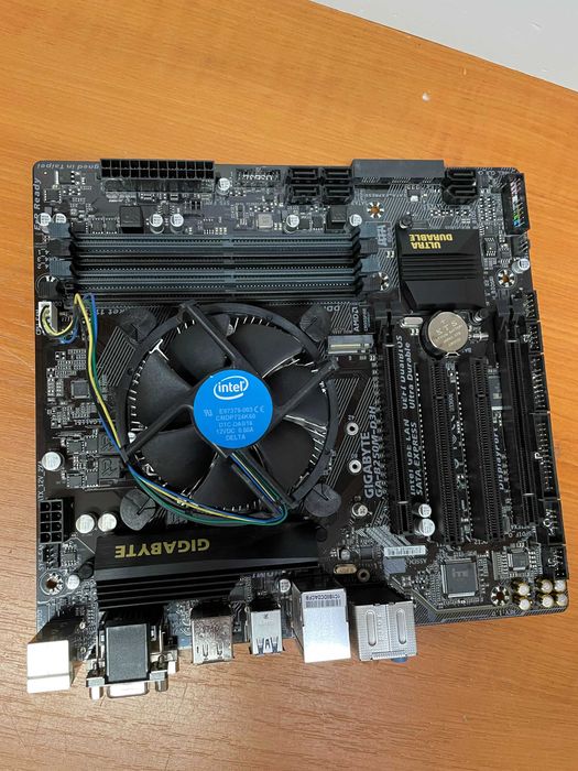 Kit placa baza Gigabyte GA-B250M-D3H cu cpu I5 7400, garantie