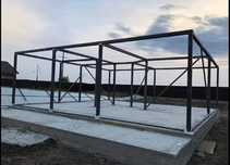 Casă făcut pe structură metalică cu panou sandwich