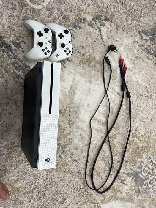 Xbox one бәрі істеп тұр