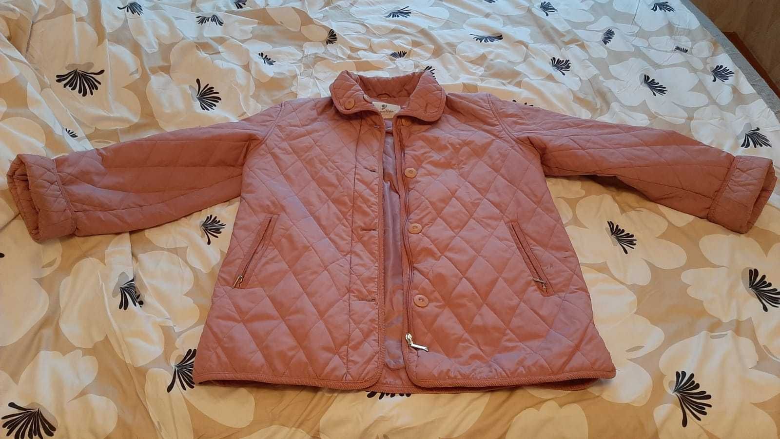 Женская демисезонная куртка размер 52-54 цена 5 000 тенге