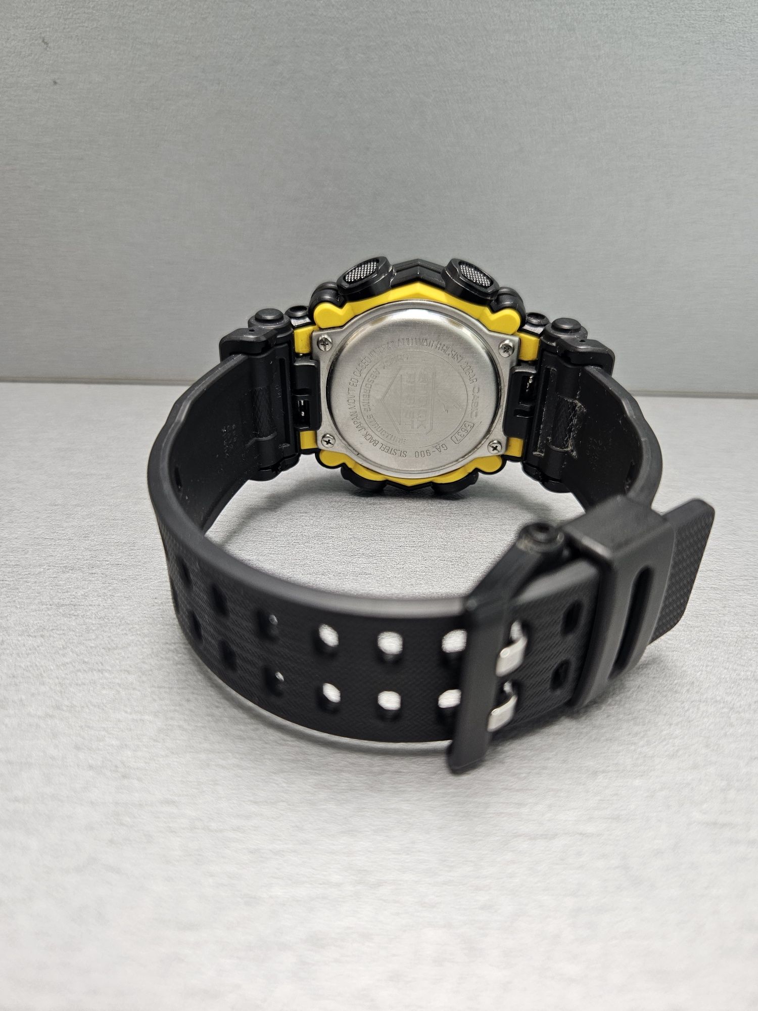 Casio G- shock GA-900