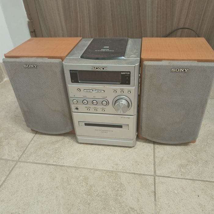 Combina muzicala Sony