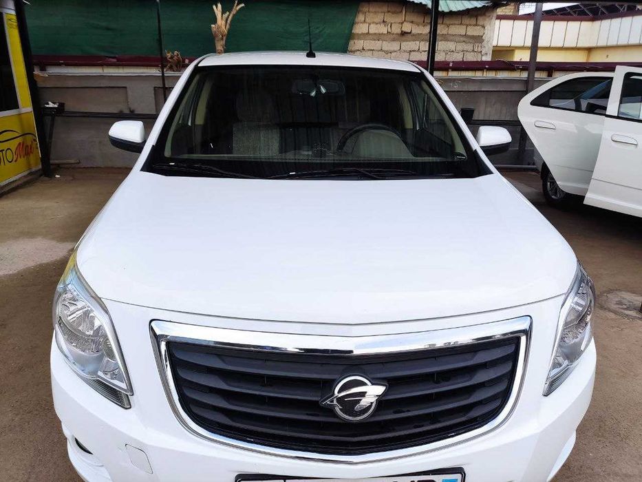 Cobalt Ravon R4 MT 2017 MY18 190 тыс км