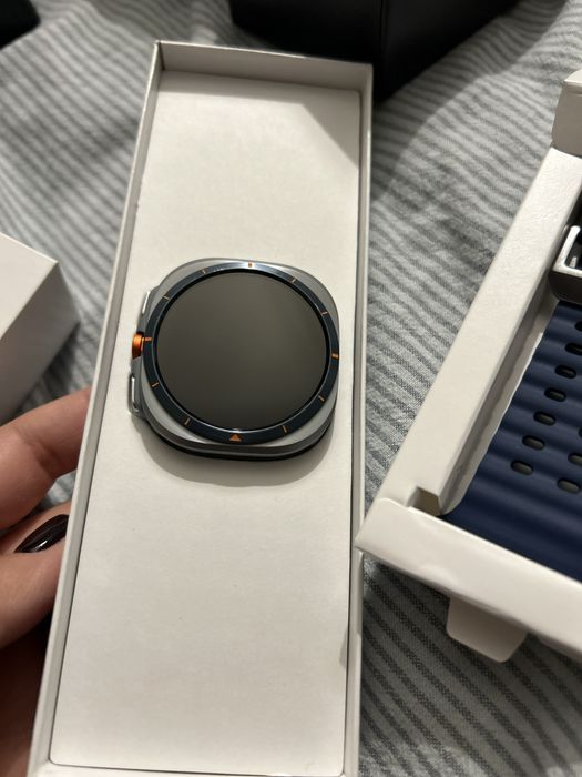 Смарт часовник • Samsung Galaxy Watch Ultra • 47mm (2025) Tatanium blu