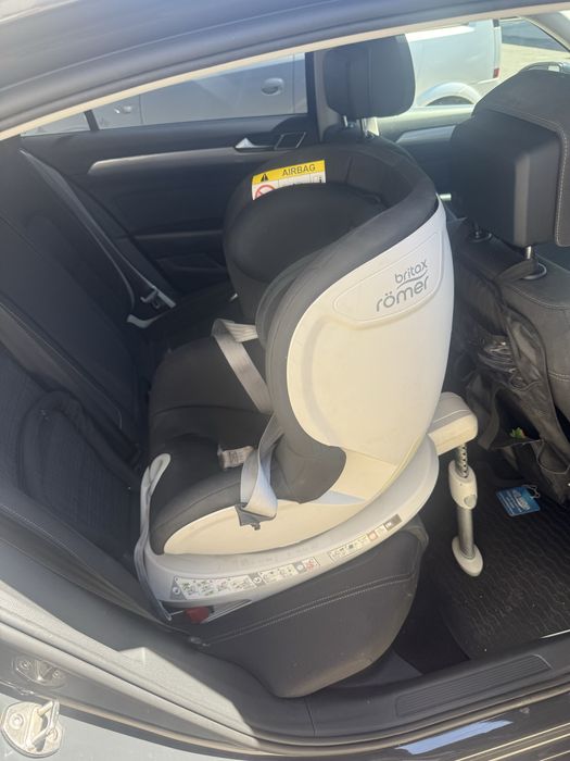 Scaun auto isofix britax romer 0-18 kg
