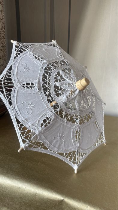 Продам декоративный зонтик новый